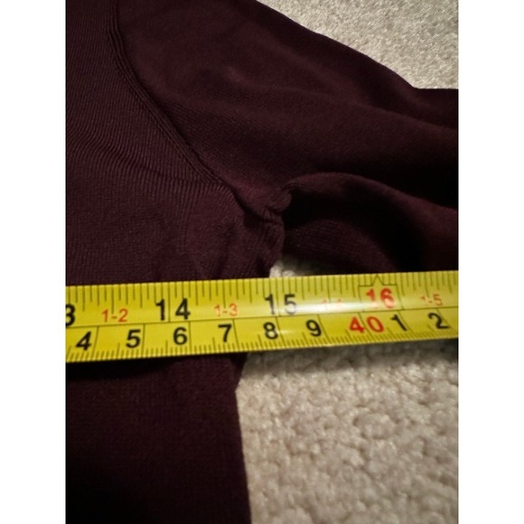 New Women's Express Silky Soft Fitted turtleneck Sweater size XS color maroon re - Picture 7 of 9